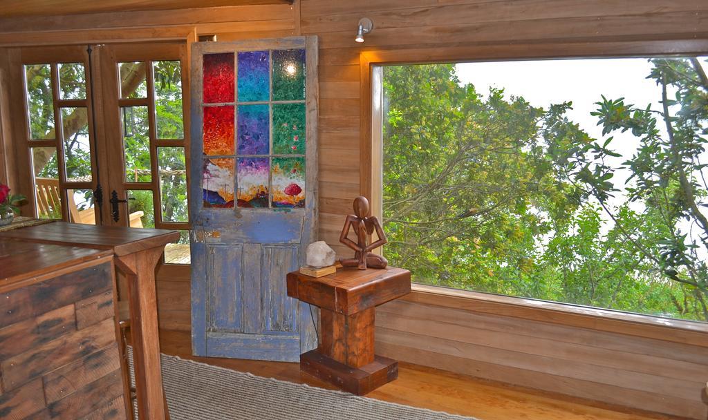 La Casa Del Árbol De Chiloé Villa Castro Kamer foto