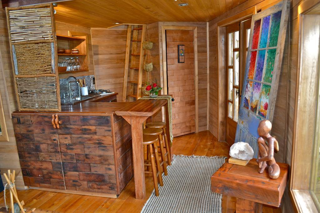 La Casa Del Árbol De Chiloé Villa Castro Kamer foto